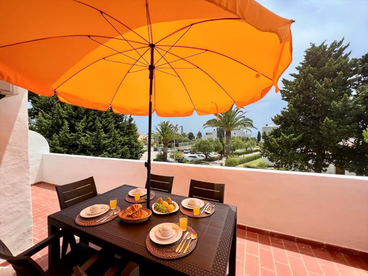 דירות Armacao De Pera Twins 2 With Pool By Homing מראה חיצוני תמונה